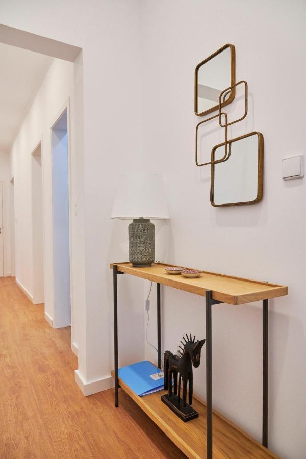 Belem Light Filled Apt With Patio, By Timecooler Lisbon Luaran gambar